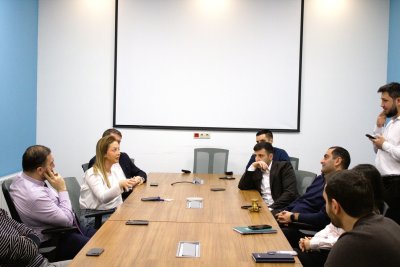 AFB Bank-da “English Conversation” Sessiyaları: Ünsiyyət və İnkişaf Platforması